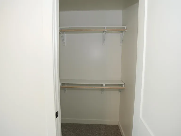 4605 Chambers Bay Dr — Photo 29