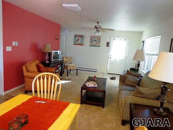 3rd image of 2806 1/2 Village Park Dr