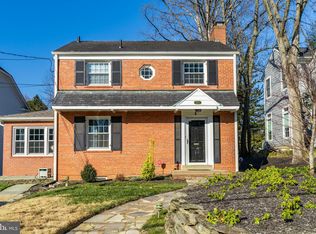 5617 Glenwood Rd, Bethesda, MD 20817