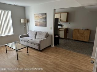 1 Spring Meadow Dr, Tinton Falls, NJ 07724