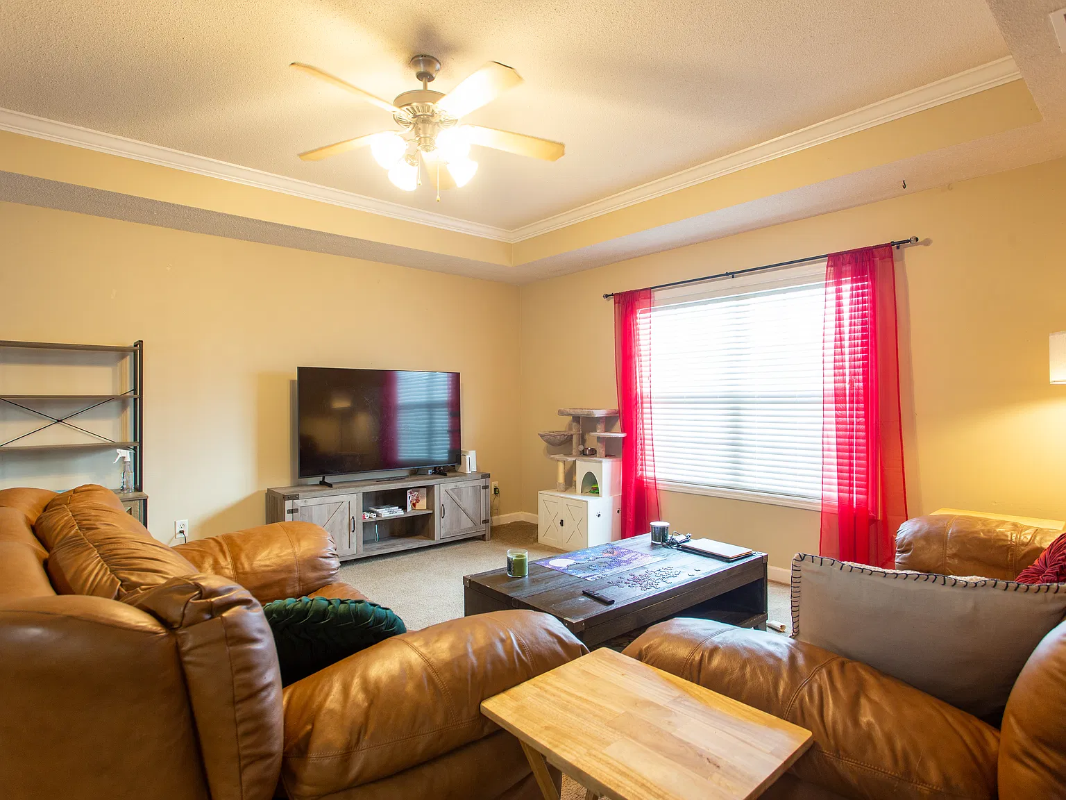 1423 Yucaipa Cir — Photo 2
