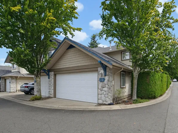 8888 151st St #24, Surrey, BC V3R 0Z9