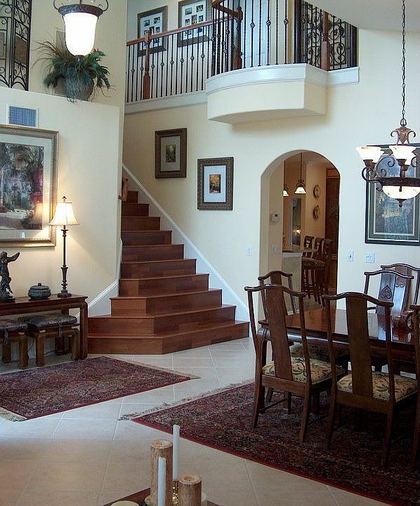Foyer/Living-Dining Area