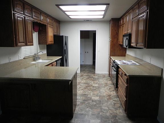 5th image of 2193 N Bethel Ave