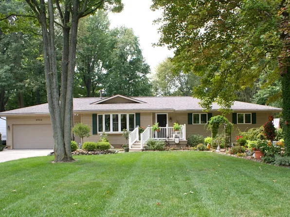 4956 Raymond Rd, Midland, MI 48642