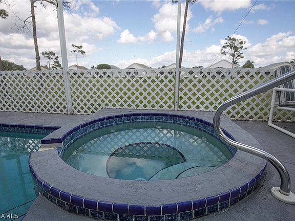 5th image of 17560 Coconut Palm Ct #E