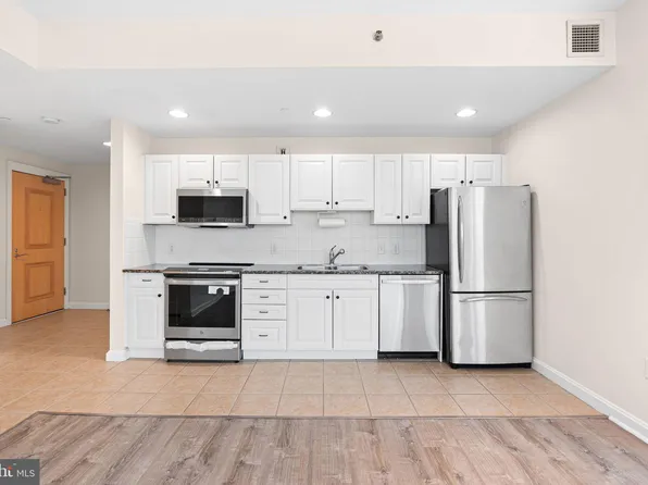 901 N Penn St Unit R506, Philadelphia, PA 19123