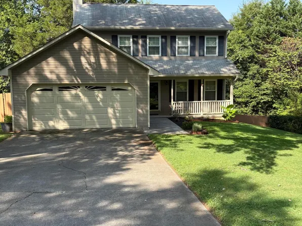 1204 Folkstone Pl, Knoxville, TN 37931