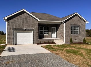 727 Mount Vernon Rd, Bethpage, TN 37022