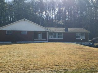 16 Simmons Rd, Wynantskill, NY 12198