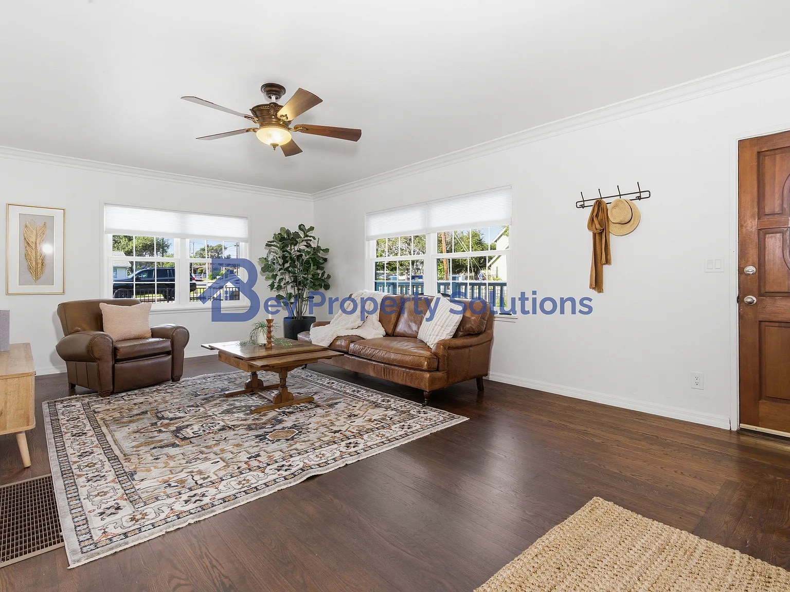 3 bed, 2200 sqft, $3,795 — Photo 4