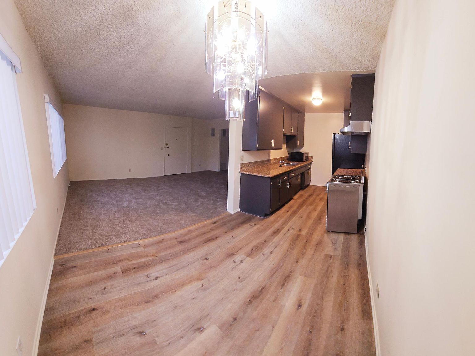 2219 Crenshaw Blvd APT 3, Los Angeles, CA 90016 Zillow