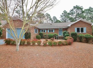 17 Sandpiper Dr, Whispering Pines, NC 28327