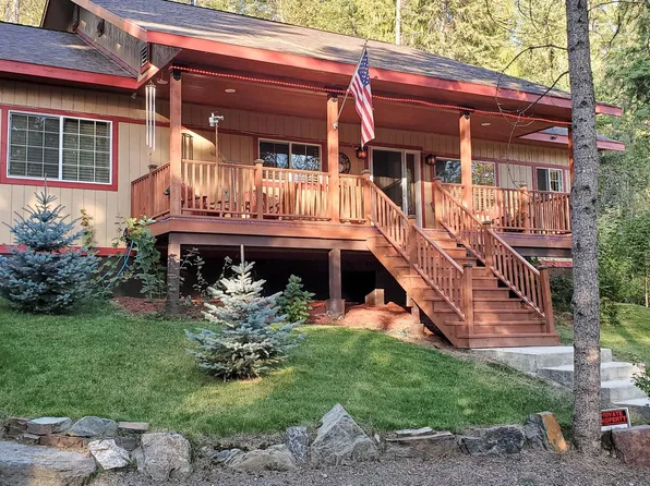 1009 Bear Claw Rd, Clark Fork, ID 83811