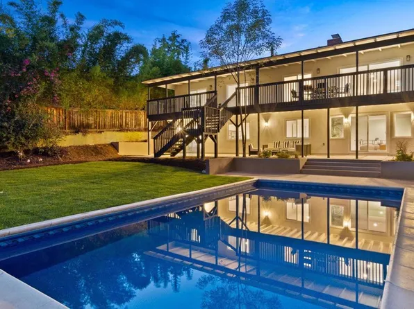 10611 Itzamna Dr, La Mesa, CA 91941