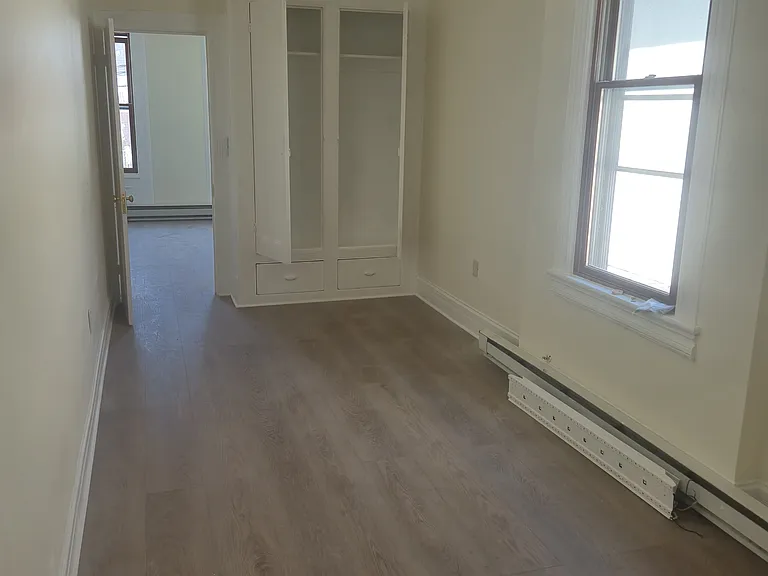 338 New York Ave #2L — Photo 14