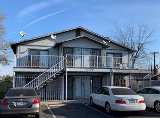 1000 Monterey St APT A, Bakersfield, CA 93305