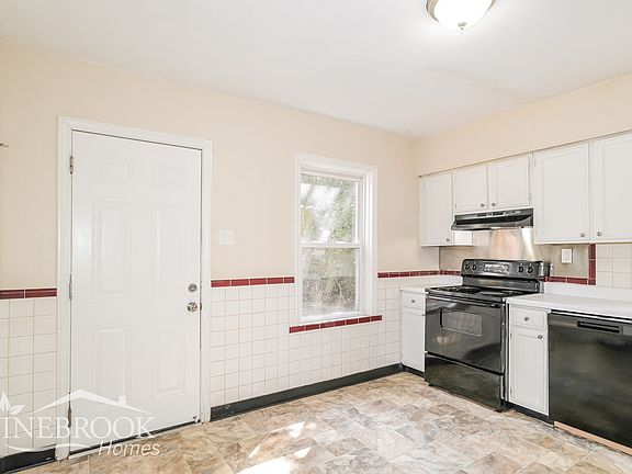 5th image of 116 S Hartnett Ave