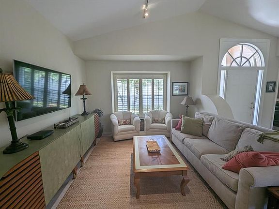 4th image of 3841 Shearwater Dr