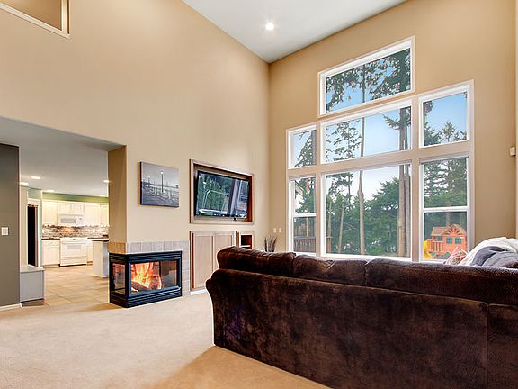 2nd image of 7612 127th Street Ct E