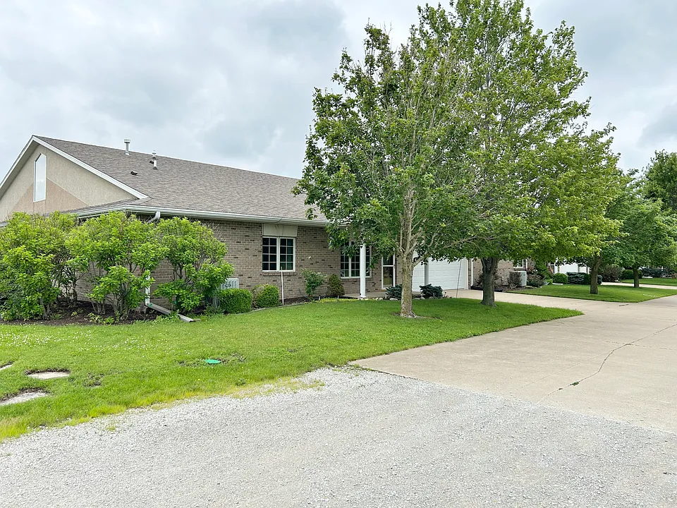 204 E Church St #6