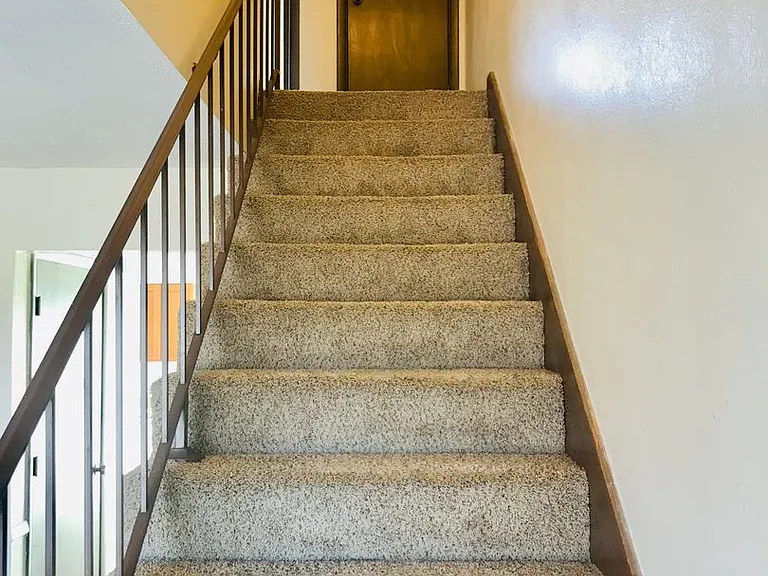 236 E Buena Vista St #B — Photo 9