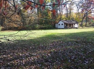 282 Sickles Corner Back Rd, Altoona, PA 16601