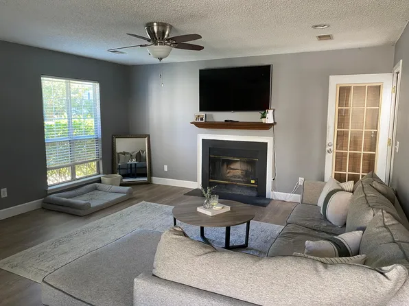 66 Chadford Rd, Irmo, SC 29063