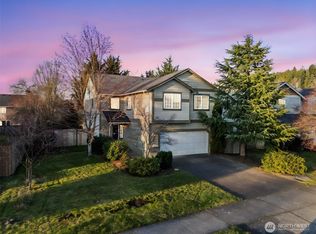 207 Williams Boulevard NE, Orting, WA