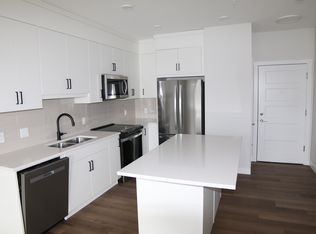 55 Wolf Hollow Way SE #114, Calgary, AB T2X 1T8