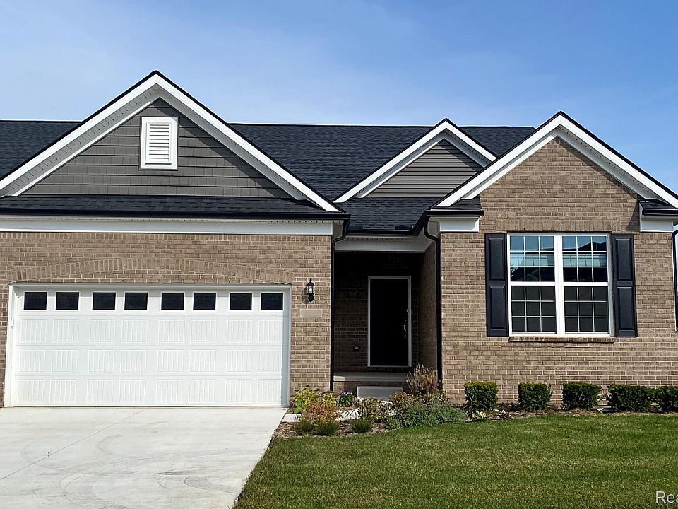 1st image of 42744 Arbor Dr