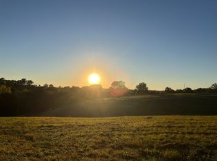 3345 Possum Hollow Rd, Palmyra, TN 37142