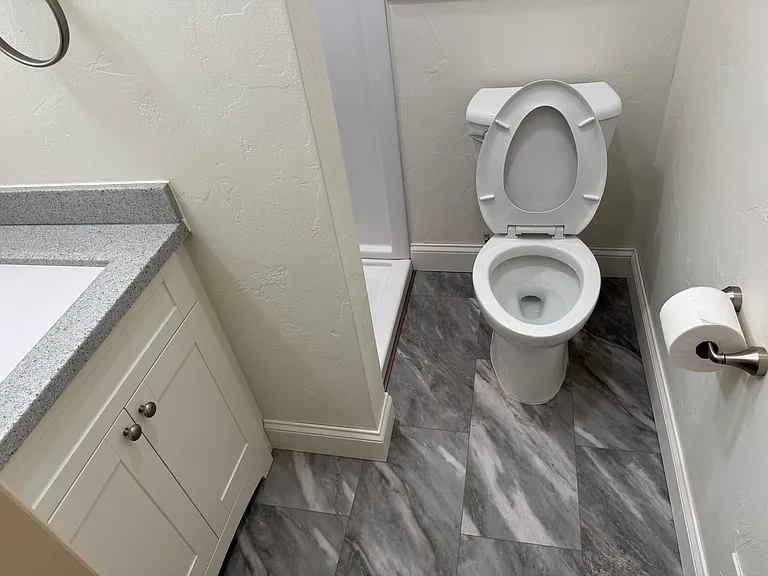 1205 N Appleton St — Photo 6