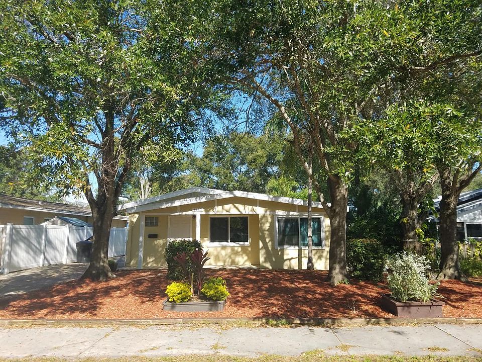 1st image of 1155 52nd Ave N