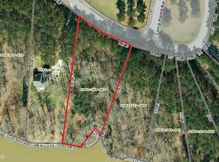 104 Long Point Rd, Hodges, SC 29653