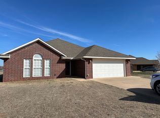 1701 White Tail Dr, Altus, OK 73521