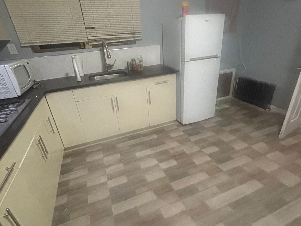 2nd image of 8602 89th St #1