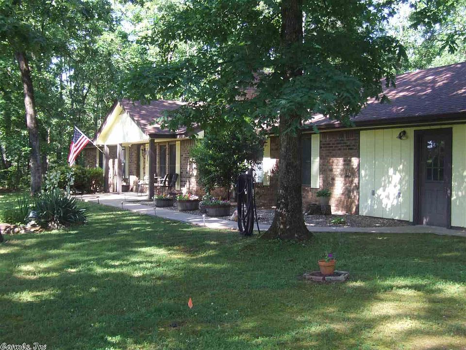1st image of 138 Pinecrest Ln