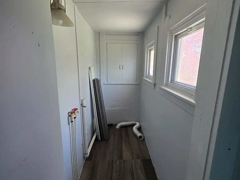 2382 York St — Photo 2