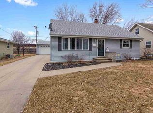 328 Matthew St, Kimberly, WI 54136