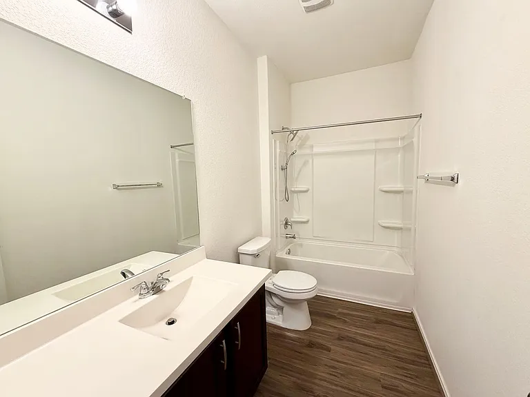 873 Circle Way — Photo 8