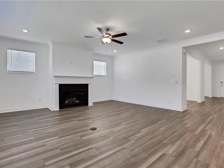 3198 Shirecrest Ln — Photo 13