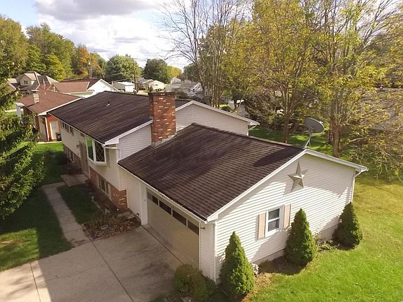 3rd image of 1931 Coldspring Dr