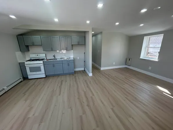 99-28 62nd Road image 3 of 10