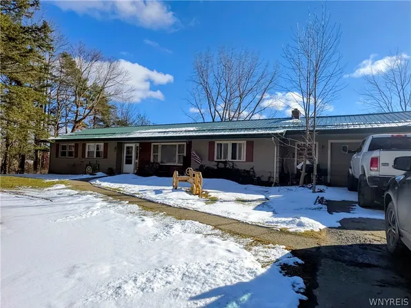 5135 Robinson Rd, Fillmore, NY 14735