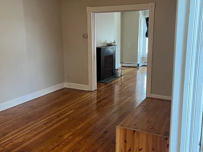 163 W Main St — Photo 3