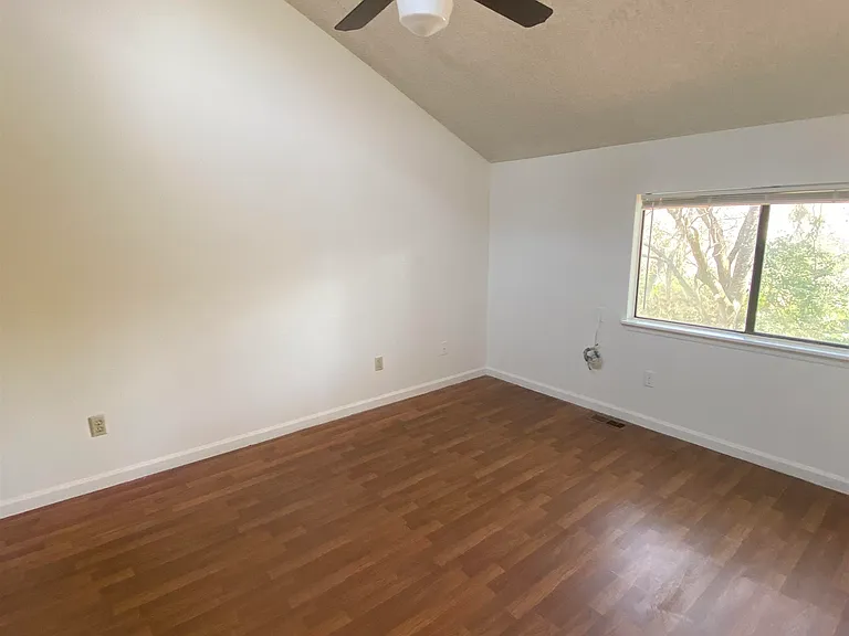2447 Talco Hills Dr #C — Photo 8