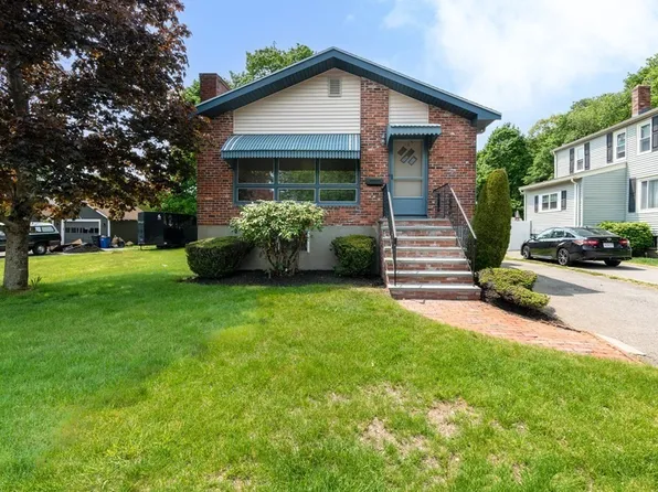 10 Whipple Ave, Stoneham, MA 02180