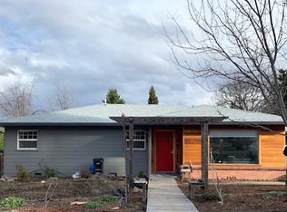 950 Bellview Ave, Ashland, OR 97520