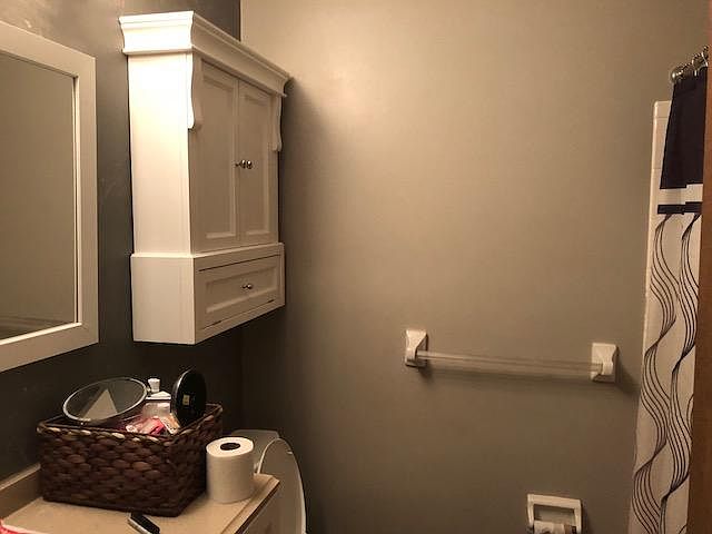 2nd image of 6165 Ridgewood Ct